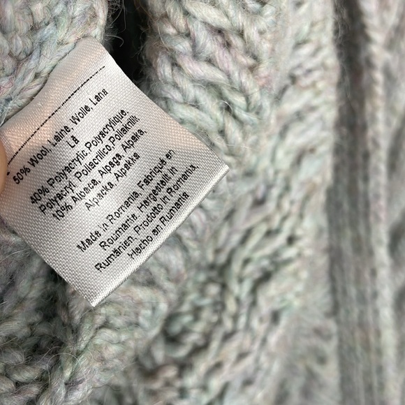 Hayley Menzies | Women's Gray Fringe Wool & Alpaca Blend Sweater Size Small - Picture 5 of 6